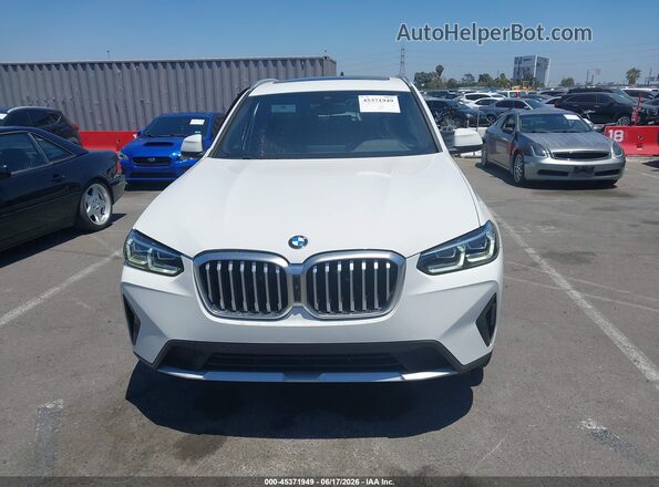 WBX47DP08RN295507 2024 BMW X3 White Սարքավորումների վահանակի տեսք