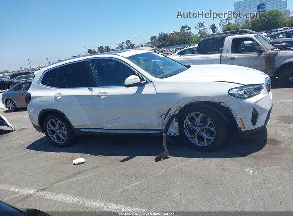 WBX47DP08RN295507 2024 BMW X3 White Սալոնի հետևի տեսք