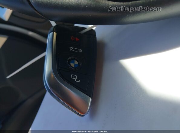 WBX47DP08RN295507 2024 BMW X3 White Առջևի վահանակի տեսք