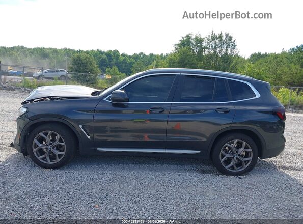 WBX47DP0XNN157249 2022 BMW X3 Gray Панорамний вид салону 360°