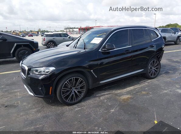 WBX47DP0XPN219008 2023 BMW X3 Черный Передняя левая четверть