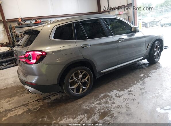 WBX57DP01RN261266 2024 BMW X3 Gray Trasero derecho