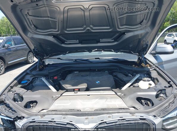 WBX57DP03RN303596 2024 BMW X3 Silver Vista trasera