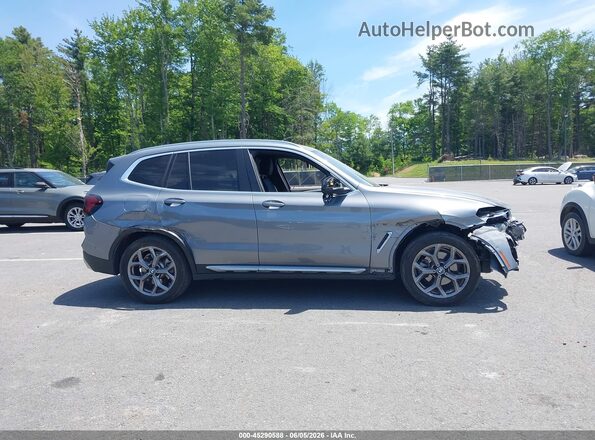 WBX57DP03RN303596 2024 BMW X3 Silver Vista interior trasera