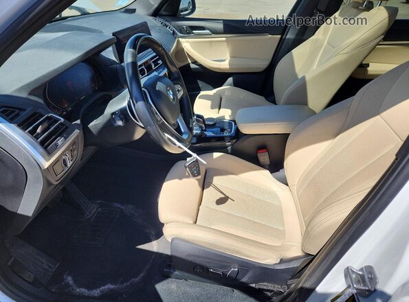 WBX57DP06RN251557 2024 BMW X3 White წინა სალონის ხედი