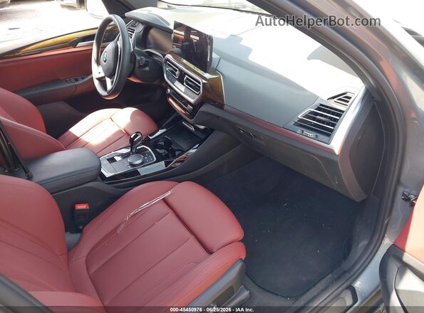 WBX57DP07PN247479 2023 BMW X3 Серый Вид салона спереди