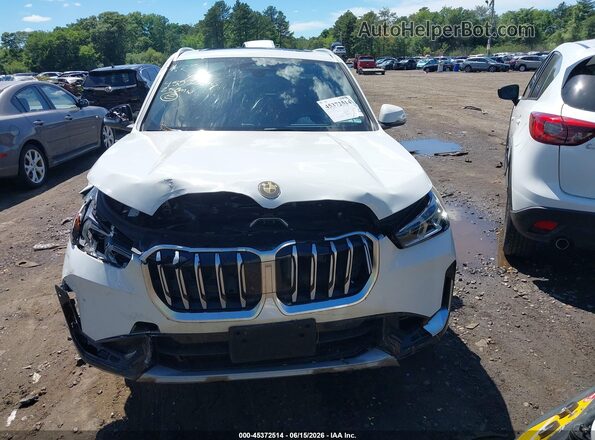 WBX73EF00S5118102 2025 BMW X1 White Vista del cuadro de instrumentos