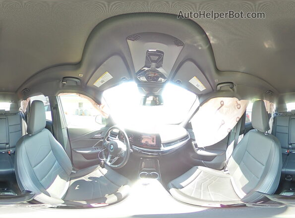 WBX73EF01S5143459 2025 BMW X1 Green Widok wnętrza 360 stopni