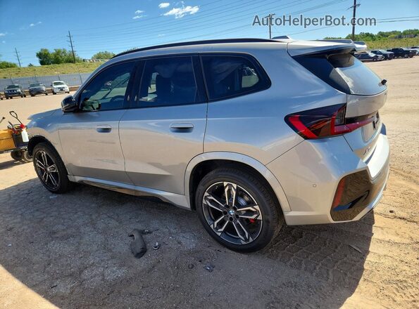 WBX73EF01T5538050 2026 BMW X1 Silver Tył lewy
