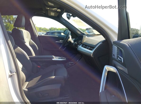 WBX73EF02P5V95282 2023 BMW X1 White Front interior view