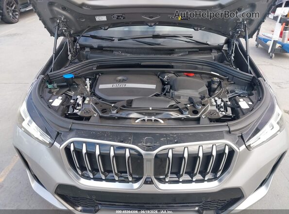 WBX73EF03R5Y67258 2024 BMW X1 Gray Widok z tyłu