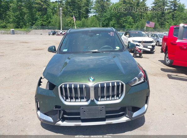 WBX73EF03S5137159 2025 BMW X1 Green Rear interior view