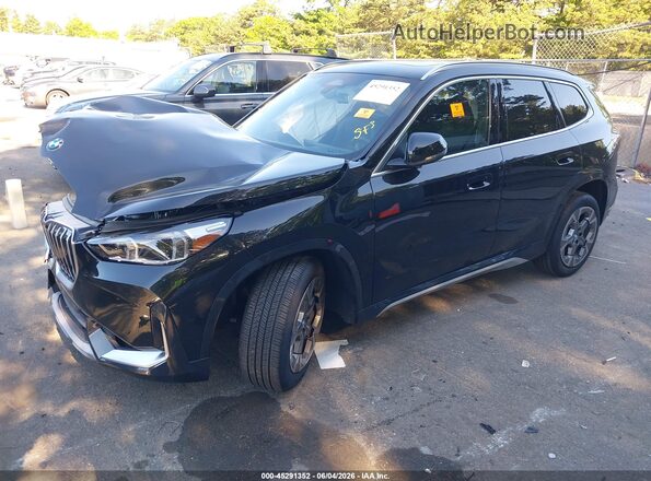 WBX73EF03T5434238 2026 BMW X1 Черный Передняя левая четверть