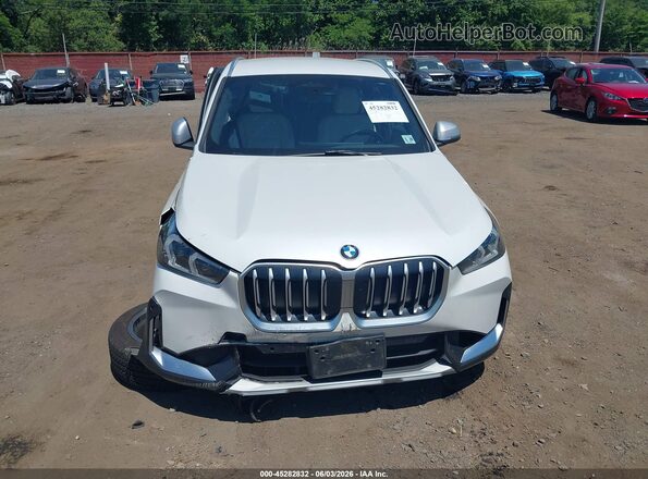 WBX73EF08R5Z52838 2024 BMW X1 White 