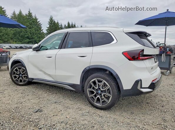 WBX73EF08S5083907 2025 BMW X1 White Rear left