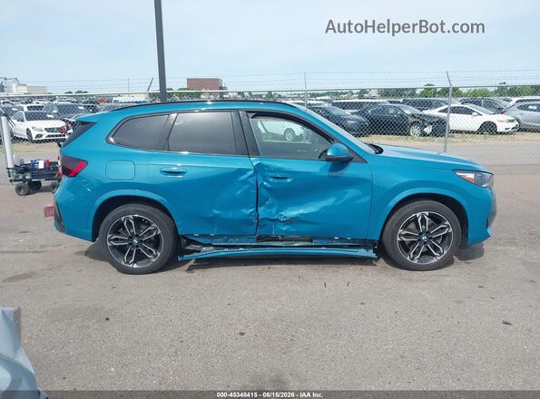 WBX73EF08S5115349 2025 BMW X1 Blue Widok wnętrza 360 stopni