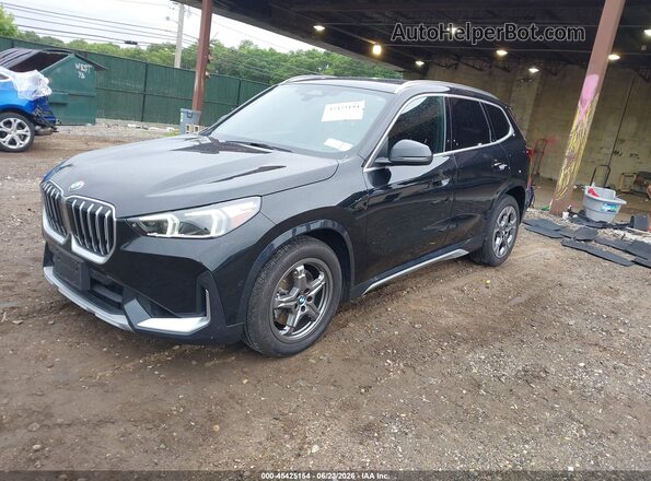 WBX73EF08S5178564 2025 BMW X1 Black Przód lewy