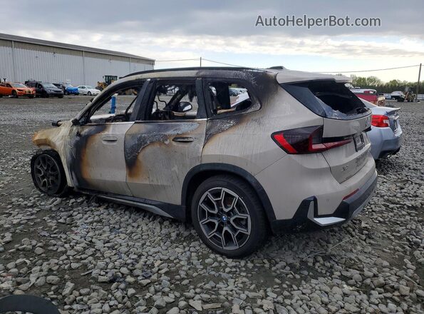 WBX73EF08T5488618 2026 BMW X1 Gray Trasero izquierdo