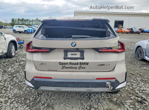 WBX73EF08T5488618 2026 BMW X1 Gray Vista trasera