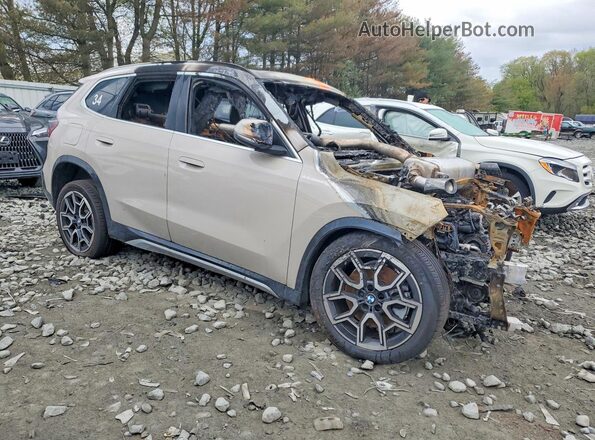 WBX73EF08T5488618 2026 BMW X1 Gray Delantero derecho
