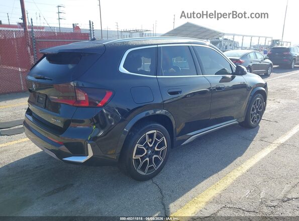 WBX73EF0XP5W02656 2023 BMW X1 Черный Задняя правая четверть