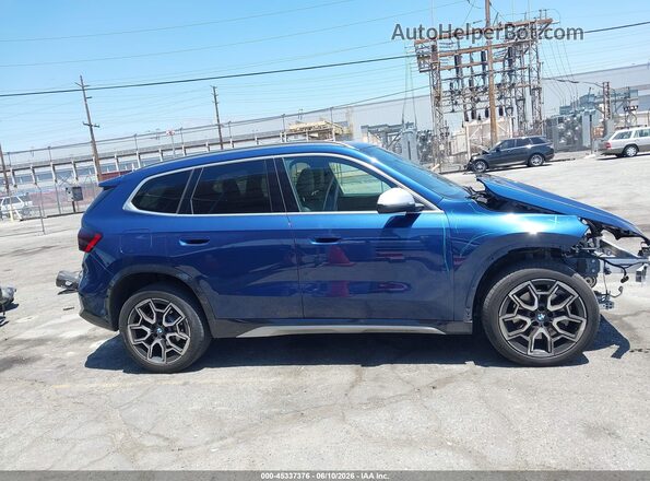 WBX73EF0XP5X49401 2023 BMW X1 Blue სალონის 360-გრადუსიანი ხედი