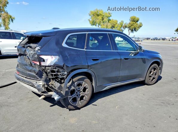 WBX73EF0XR5Z04063 2024 BMW X1 Black Tył prawy