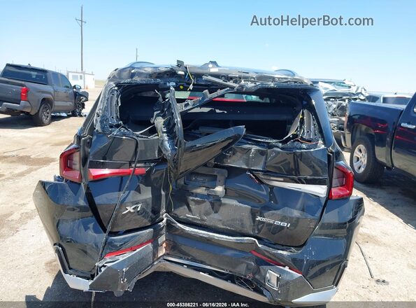WBX73EF0XS5041772 2025 BMW X1 Black Вид спереду