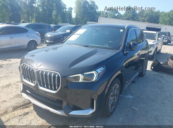 WBX73EF0XS5088283 2025 BMW X1 Черный Передняя левая четверть