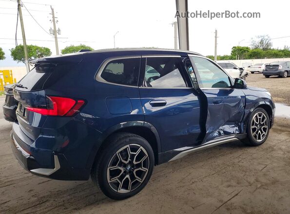 WBX73EF0XS5250882 2025 BMW X1 Blue Rear right
