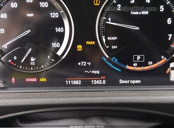 WBXHT3C30J5L29886 2018 BMW X1 Black 
