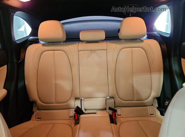 WBXHT3C31H5F69722 2017 BMW X1 White 