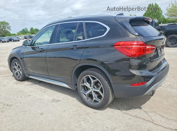 WBXHT3C31H5F77643 2017 BMW X1 Black Tył lewy