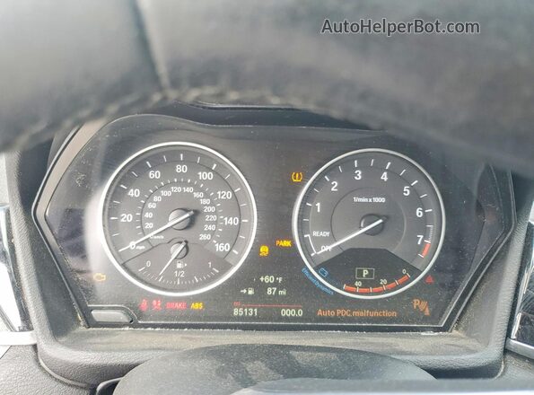 WBXHT3C31H5F77643 2017 BMW X1 Black Widok zestawu wskaźników