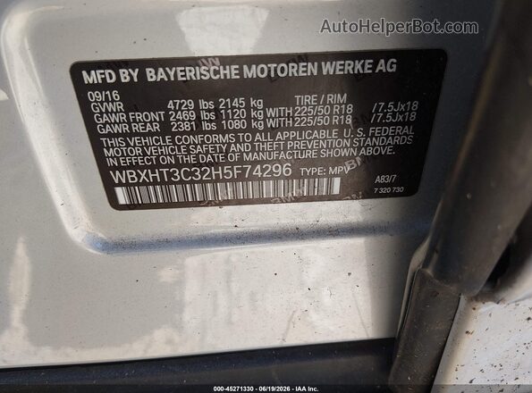 WBXHT3C32H5F74296 2017 BMW X1 Silver Вид підкапотного простору