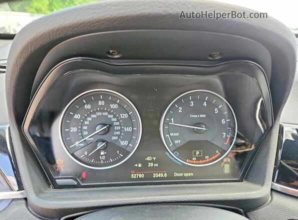 WBXHT3C33GP880665 2016 BMW X1 Blue Instrument cluster view