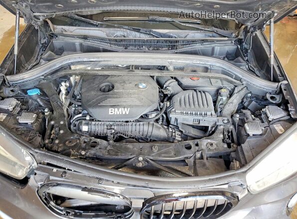 WBXHT3C33H5F67907 2017 BMW X1 Gray 
