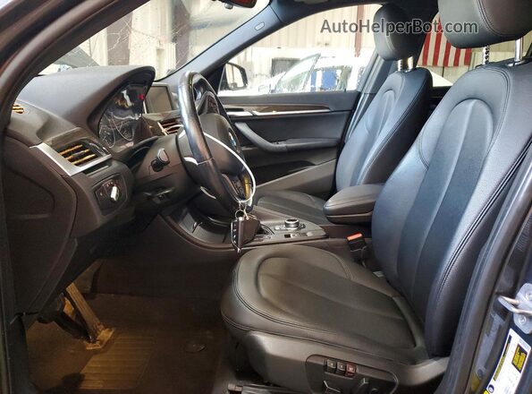 WBXHT3C33H5F67907 2017 BMW X1 Gray 