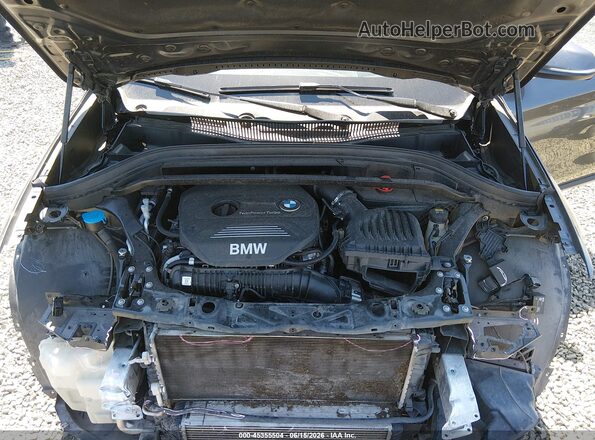 WBXHT3C33H5F73125 2017 BMW X1 Серый Вид сзади