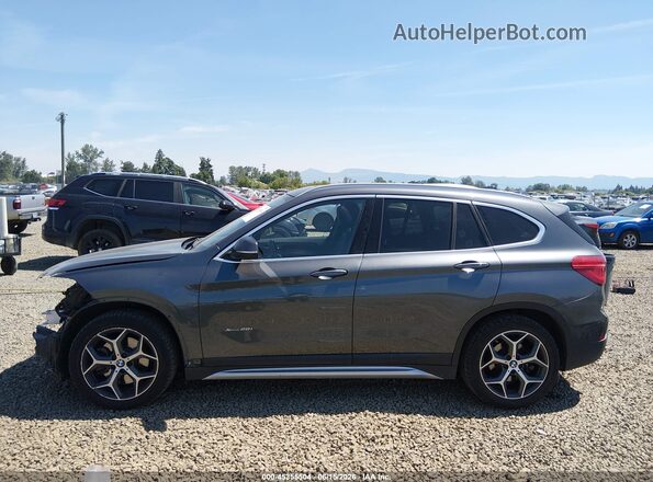 WBXHT3C33H5F73125 2017 BMW X1 Серый 