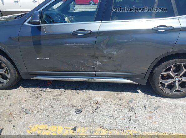 WBXHT3C33J5L24200 2018 BMW X1 Gray Դիմացի տեսք