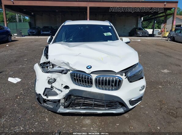 WBXHT3C34G5F64884 2016 BMW X1 White Vista del cuadro de instrumentos