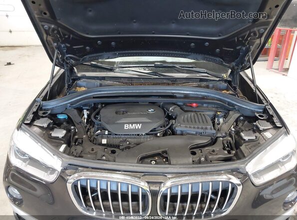 WBXHT3C34H5F85641 2017 BMW X1 Коричневый Вид сзади