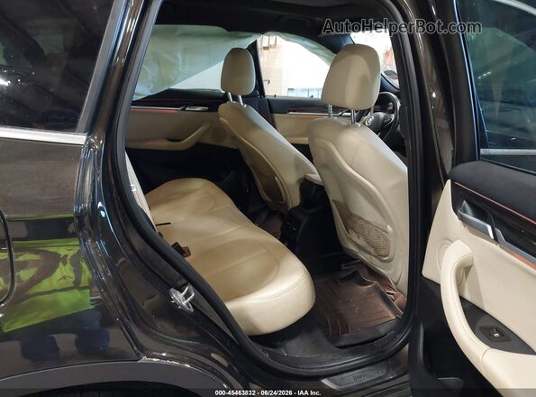 WBXHT3C34H5F85641 2017 BMW X1 Коричневый Вид наклейки с VIN-кодом