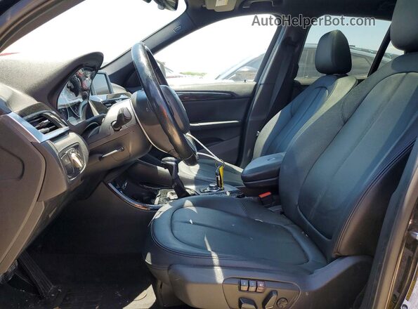 WBXHT3C35G5E51607 2016 BMW X1 Black Սալոնի դիմացի տեսք