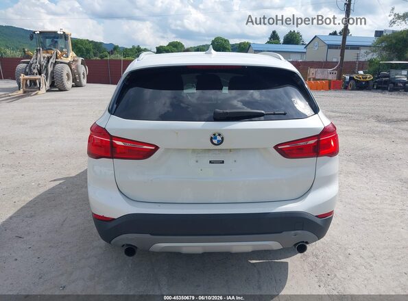 WBXHT3C35H5F73398 2017 BMW X1 White 