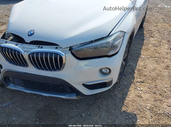 WBXHT3C36J3H30017 2018 BMW X1 White Вид спереду