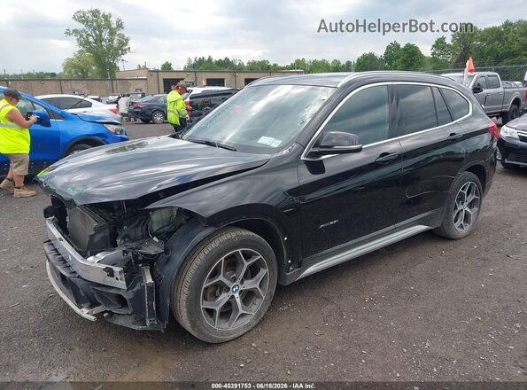 WBXHT3C36J5K25869 2018 BMW X1 Black Передня ліва чверть