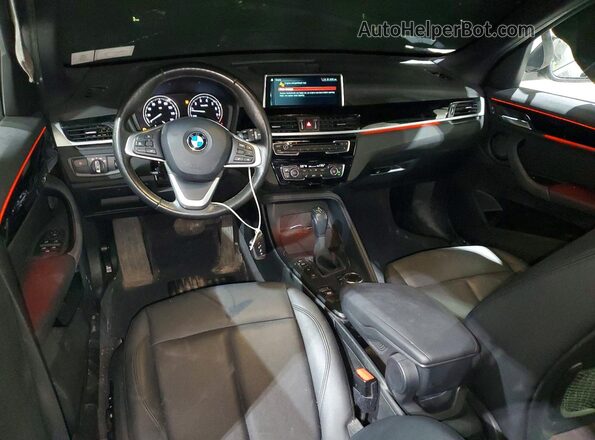 WBXHT3C36J5L29584 2018 BMW X1 Black 