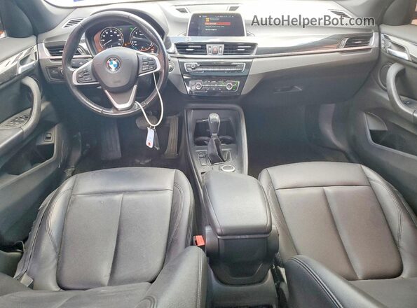 WBXHT3C37J3H33086 2018 BMW X1 White 